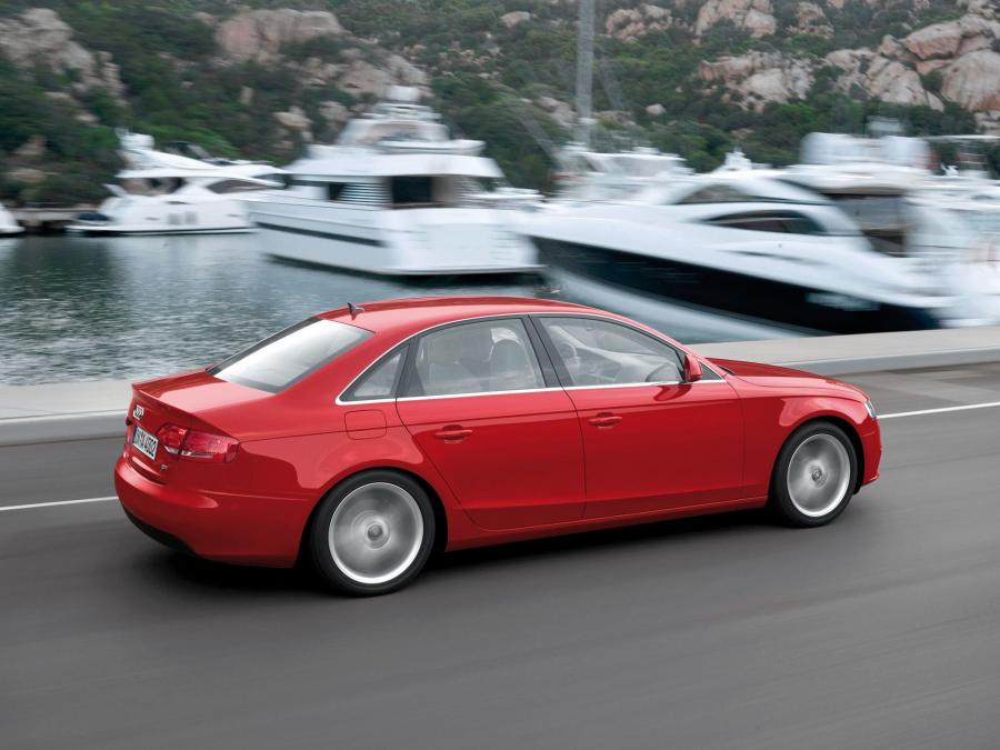  Audi A4 1.8T Sedan (B8, 8K) 2007 года  (WW) (фото 17 из 21)
